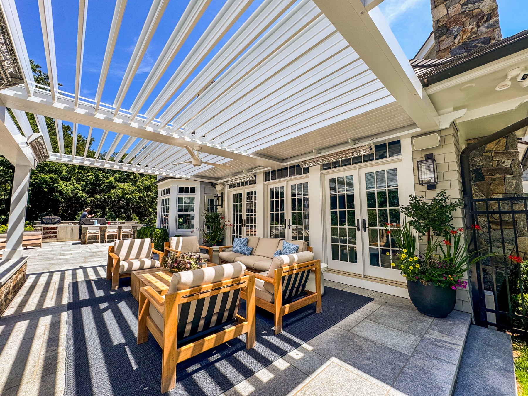 Classic pergola teak striped detail, CT