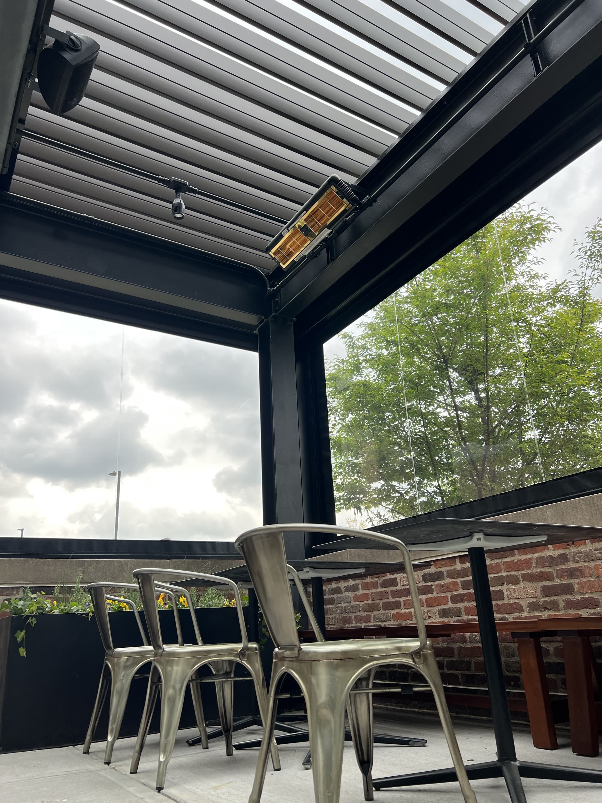 Graine & Caine Berkeley Heights — outdoor dining structure by Breslow