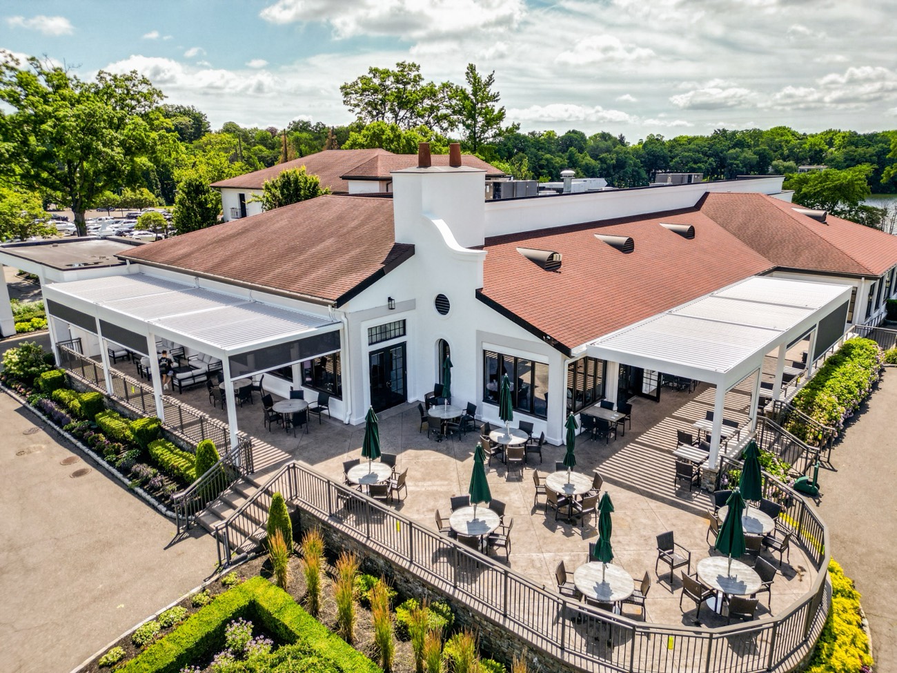 Lake Success Country Club — Country Club pergola installation in Lake Success, NY