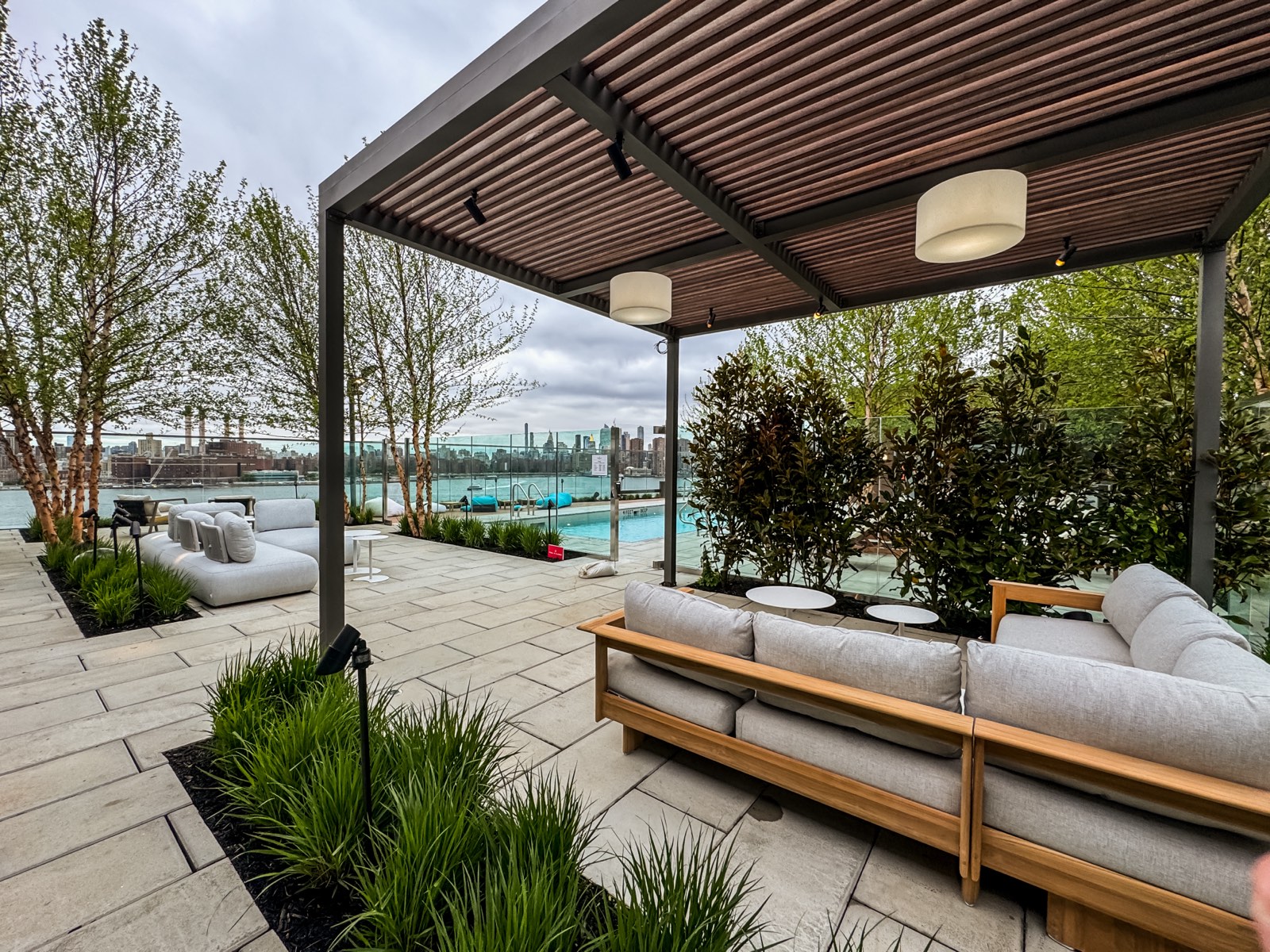 Urban Top — Breslow rooftop bar installation, Brooklyn, NY