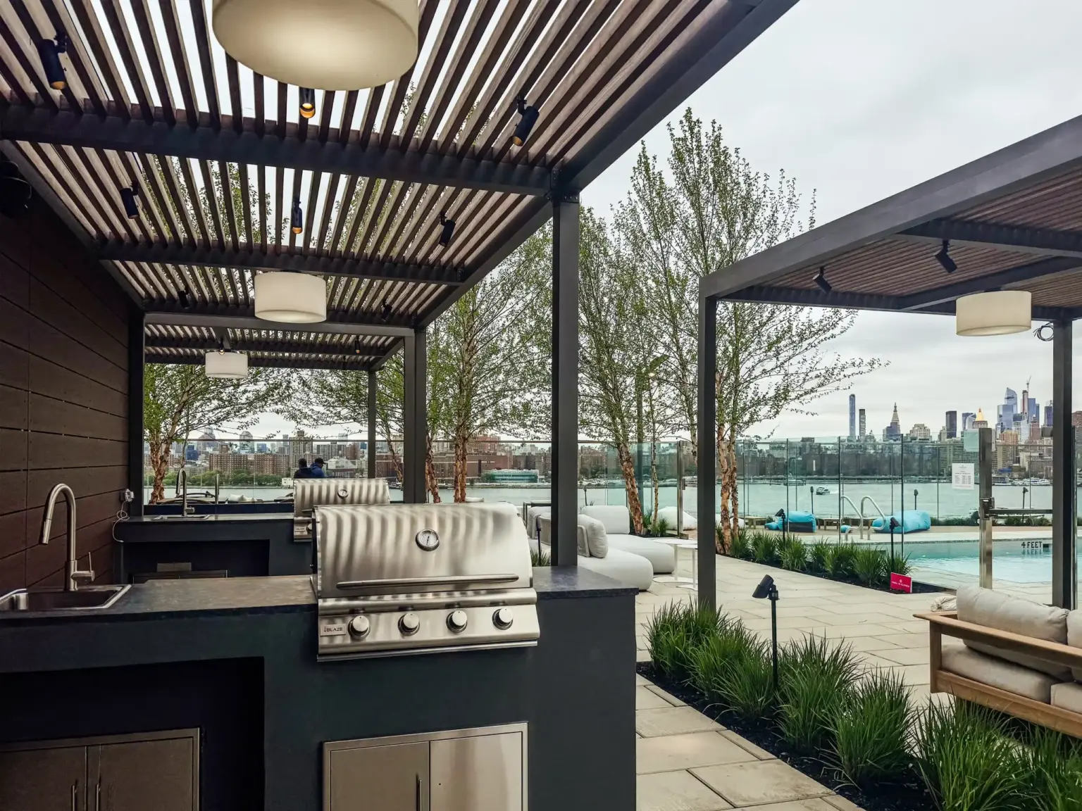 Brooklyn rooftop louvered roof modern