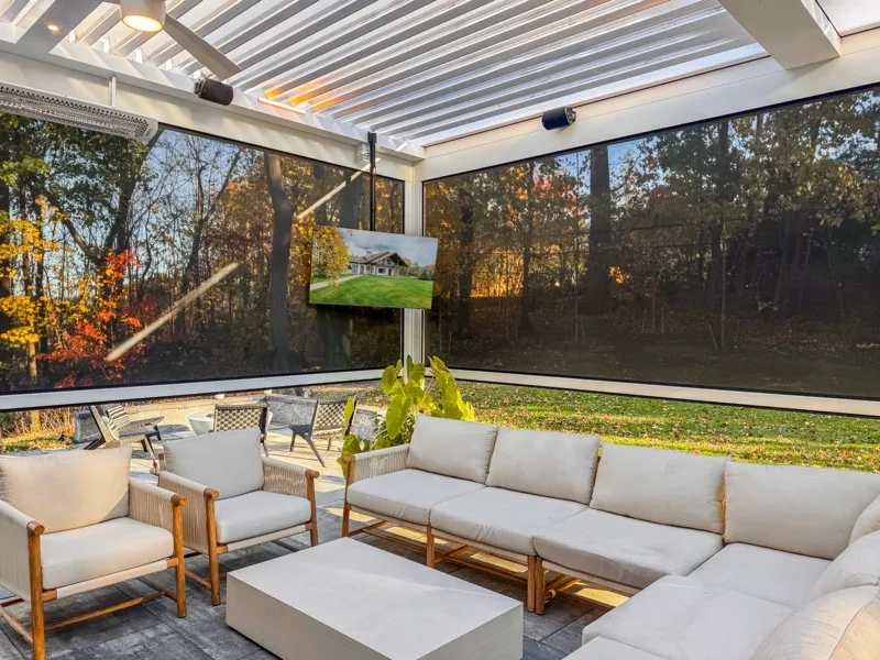 Classic style installation poolside