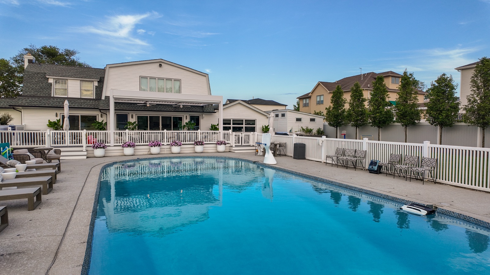 Long Branch, NJ pergola — outdoor living