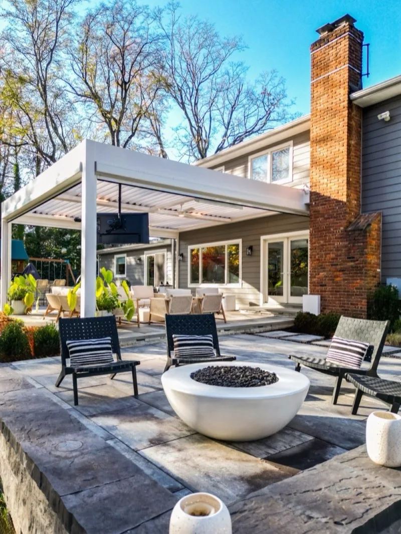 Transitional pergola 03